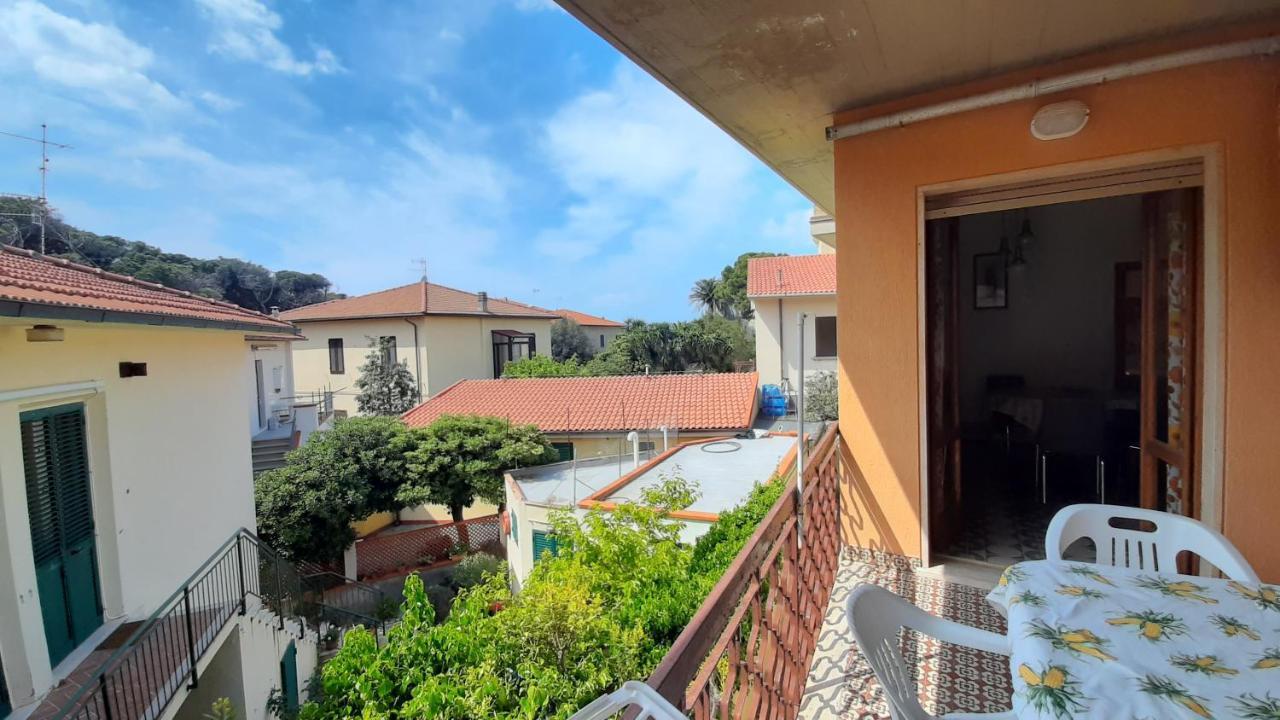 Appartamenti Torre Medicea Castiglioncello Exterior foto
